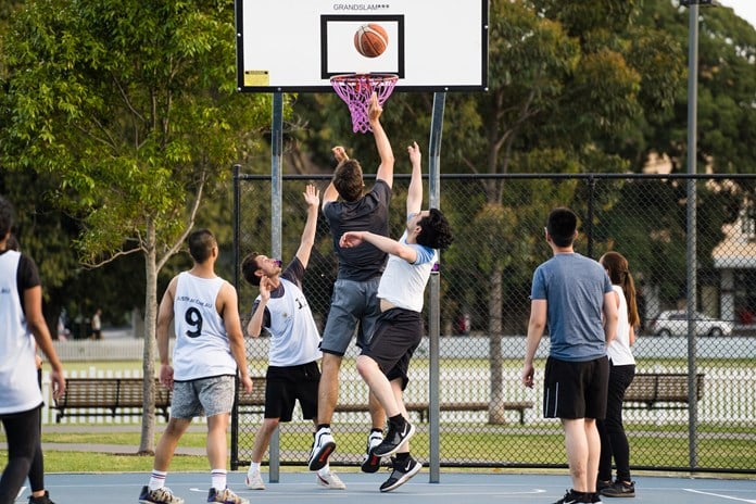 TIPS FOR (ACTUALLY) SOCIAL BASKETBALL